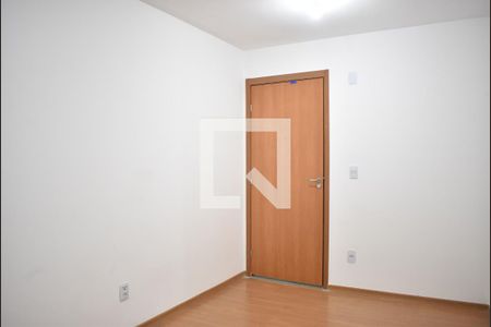 Sala de apartamento para alugar com 2 quartos, 42m² em Campo Grande, Rio de Janeiro