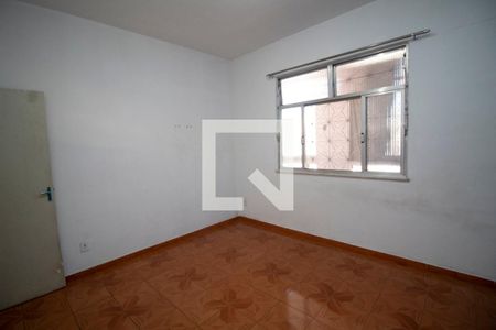 Quarto 2 de casa à venda com 5 quartos, 300m² em Braz de Pina, Rio de Janeiro