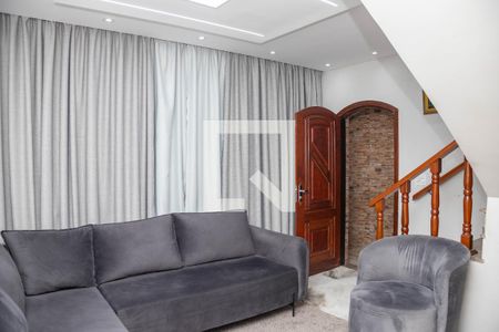 Casa à venda com 300m², 3 quartos e 2 vagasSala de estar 