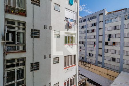 Vista de kitnet/studio à venda com 1 quarto, 29m² em Farroupilha, Porto Alegre