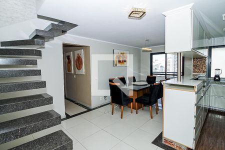 Apartamento à venda com 128m², 3 quartos e 2 vagasSala