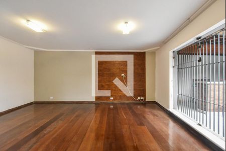 Casa à venda com 180m², 3 quartos e 2 vagasSala 