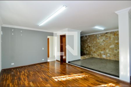 Sala de casa à venda com 4 quartos, 280m² em Vila Rosália, Guarulhos