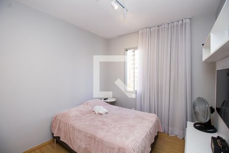 Quarto 1 de apartamento para alugar com 4 quartos, 138m² em Santo Antônio, Belo Horizonte