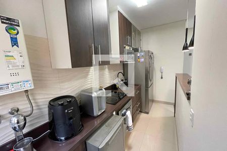 Cozinha de apartamento à venda com 1 quarto, 56m² em Vila Tolstoi, São Paulo