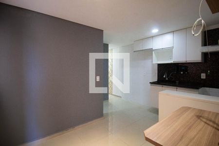 Sala/Cozinha de apartamento para alugar com 2 quartos, 40m² em Jardim Helena, São Paulo