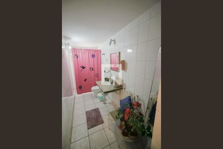 Casa à venda com 596m², 4 quartos e 10 vagas Casa à venda com 596m², 4 quartos e 10 vagasBanheiro Escritorio