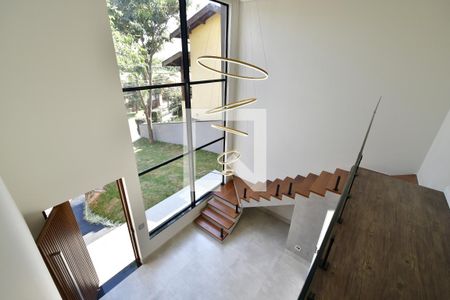 Sala de casa de condomínio à venda com 3 quartos, 215m² em Loteamento Caminhos de San Conrado (sousas), Campinas