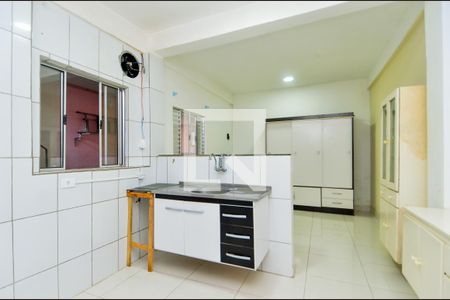 Cozinha de casa para alugar com 1 quarto, 50m² em Vila Flórida, Guarulhos