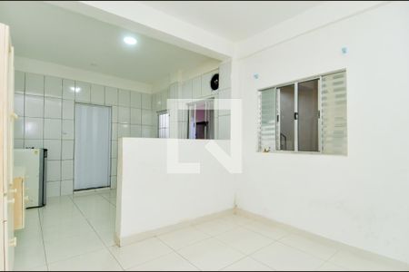 Quarto  de casa para alugar com 1 quarto, 50m² em Vila Flórida, Guarulhos