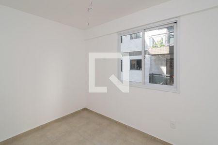 Quarto 1 de apartamento à venda com 2 quartos, 53m² em Vila da Penha, Rio de Janeiro