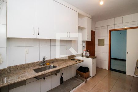 Cozinha de apartamento para alugar com 4 quartos, 140m² em Cidade Nova, Belo Horizonte