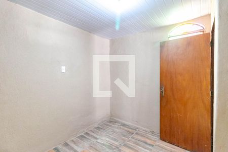 Quarto de casa para alugar com 1 quarto, 40m² em Sagrada Família, Belo Horizonte