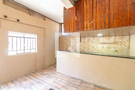 Sala/Cozinha de casa para alugar com 1 quarto, 40m² em Sagrada Família, Belo Horizonte