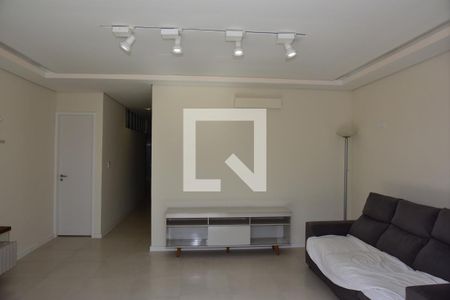 Sala de casa para alugar com 2 quartos, 80m² em Vila Sao Paulo, São Paulo