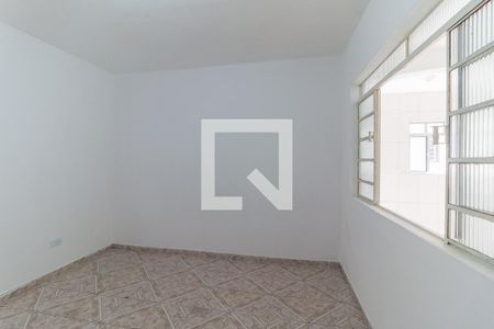 Quarto  de casa para alugar com 1 quarto, 60m² em Vila Cleto, Poá