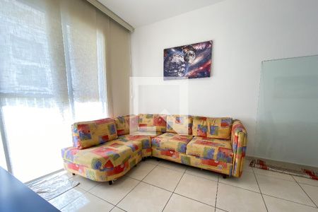 Sala de apartamento para alugar com 2 quartos, 45m² em Engenho Nogueira, Belo Horizonte