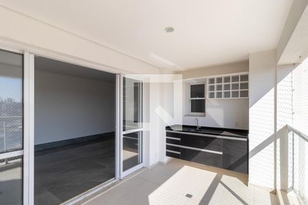 Varanda de apartamento à venda com 3 quartos, 140m² em Cambuí, Campinas