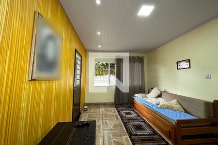 Sala  de casa à venda com 3 quartos, 280m² em Niterói, Canoas
