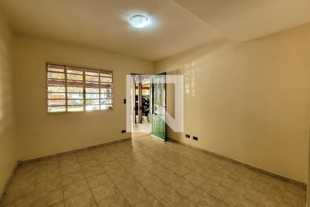 Sala de estar de casa de condomínio para alugar com 2 quartos, 58m² em Cooperativa, São Bernardo do Campo