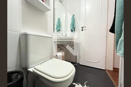 Banheiro de apartamento à venda com 3 quartos, 72m² em Chácara Inglesa, São Paulo