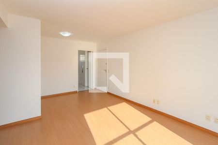 Sala de apartamento para alugar com 2 quartos, 72m² em Chácara Santo Antônio (zona Sul), São Paulo