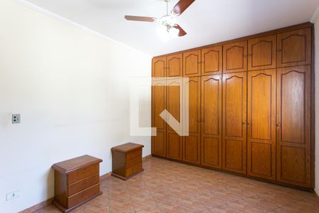 Quarto 1 de casa para alugar com 2 quartos, 95m² em Chácara Califórnia, São Paulo