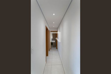 Corredor de apartamento à venda com 2 quartos, 47m² em Paquetá, Belo Horizonte