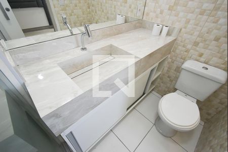 Apartamento à venda com 66m², 3 quartos e 1 vaga Apartamento à venda com 66m², 3 quartos e 1 vagaBanheiro da Suíte