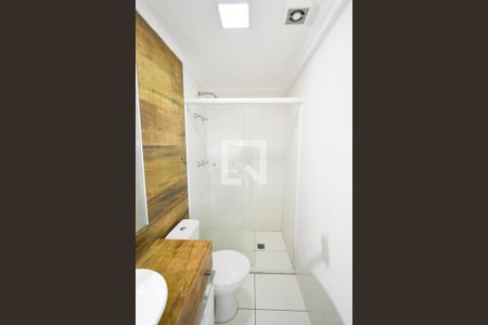 Apartamento à venda com 66m², 3 quartos e 1 vaga Apartamento à venda com 66m², 3 quartos e 1 vagaBanheiro corredor