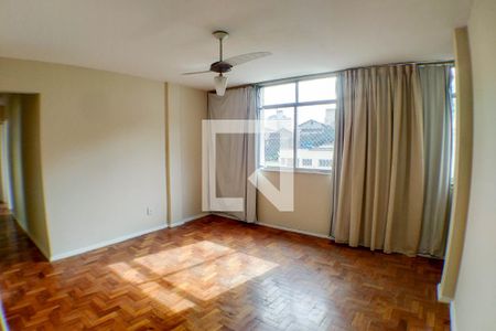 Sala de apartamento para alugar com 3 quartos, 105m² em Fonseca, Niterói