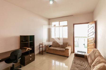 Sala de casa à venda com 3 quartos, 400m² em Sagrada Família, Belo Horizonte