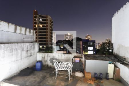 Vista de casa à venda com 2 quartos, 120m² em Vila Ester (zona Norte), São Paulo