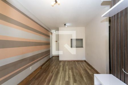 Sala de apartamento para alugar com 3 quartos, 63m² em Vila Endres, Guarulhos