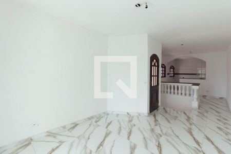 Sala de casa para alugar com 5 quartos, 190m² em Limoeiro, São Paulo