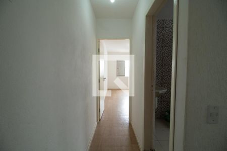 Corredor de casa para alugar com 4 quartos, 110m² em Vila Maria Alta, São Paulo
