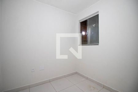 Quarto 2 de apartamento para alugar com 2 quartos, 40m² em Guará Ii, Brasília