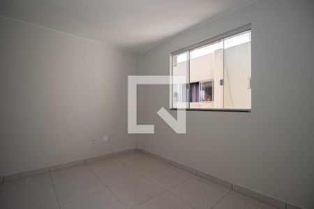 Quarto 1 de apartamento para alugar com 2 quartos, 40m² em Guará Ii, Brasília