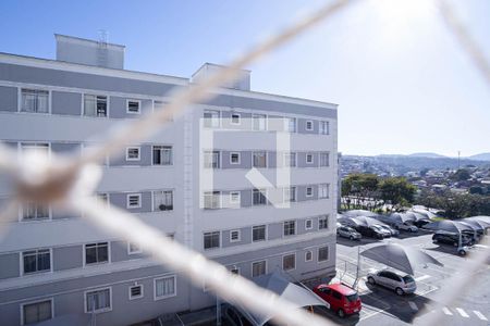 Vista do quarto 1 de apartamento para alugar com 2 quartos, 43m² em Campo Alegre, Belo Horizonte