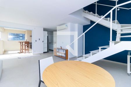 Apartamento à venda com 130m², 2 quartos e 2 vagasSala