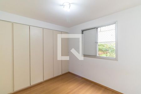 Quarto 1 de apartamento para alugar com 2 quartos, 77m² em Pinheiros, São Paulo