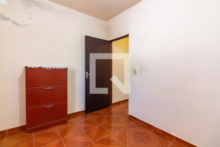 Quarto 2 de casa à venda com 4 quartos, 135m² em Umuarama, Osasco