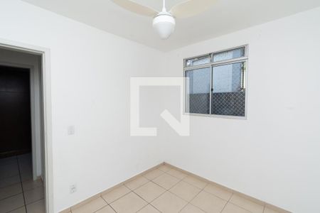Quarto 1 de apartamento para alugar com 2 quartos, 48m² em Califórnia, Belo Horizonte