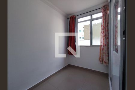 Quarto de apartamento à venda com 2 quartos, 114m² em Europa, Contagem