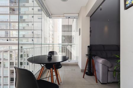 Varanda da Sala de apartamento para alugar com 2 quartos, 65m² em Jardim Vazani, São Paulo