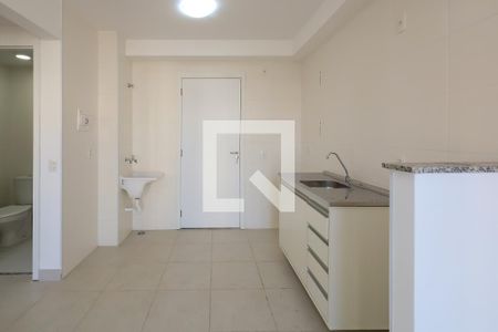 Cozinha de apartamento para alugar com 2 quartos, 35m² em Barra Funda, São Paulo