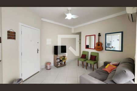 Sala de apartamento para alugar com 2 quartos, 121m² em Gonzaga, Santos