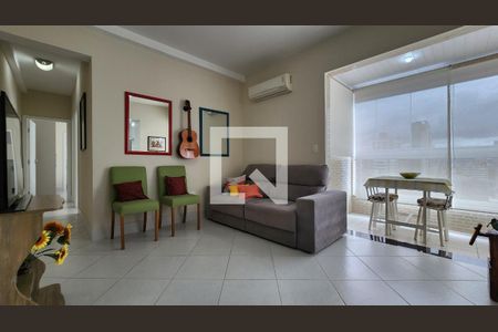 Sala de apartamento para alugar com 2 quartos, 121m² em Gonzaga, Santos