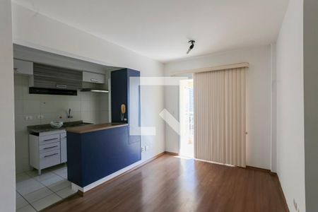 Sala de apartamento à venda com 2 quartos, 61m² em Vila das Mercês, São Paulo