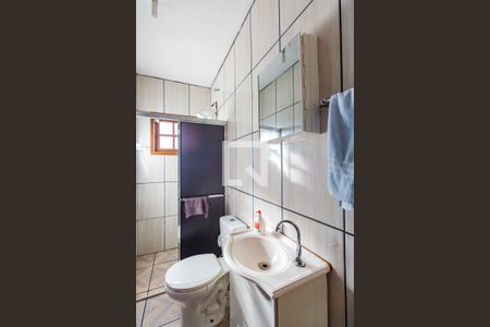 Casa à venda com 229m², 3 quartos e 3 vagas Casa à venda com 229m², 3 quartos e 3 vagasBanheiro 2